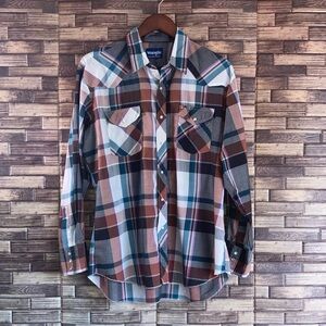 Vintage Men’s Large Wrangler Multi Color Pearl Snap Button Down Shirt